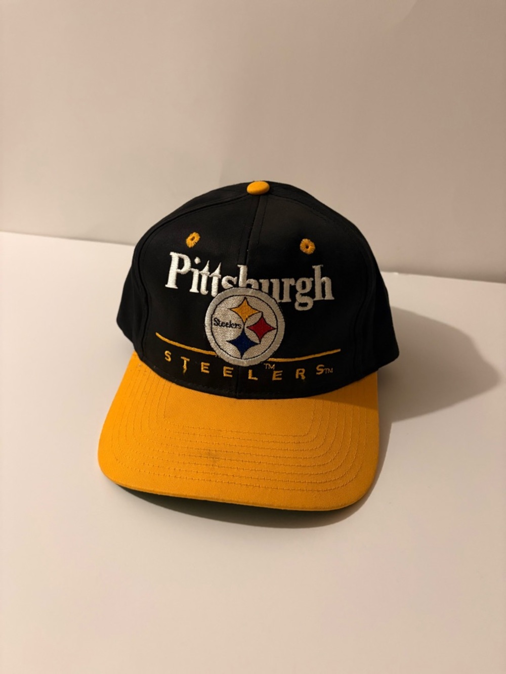 Pittsburgh Steelers Black and Gold Logo Hat